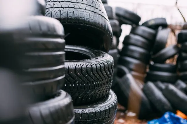 Materiały wulkanizacyjne, które przydadzą się w każdym domowym warsztacie