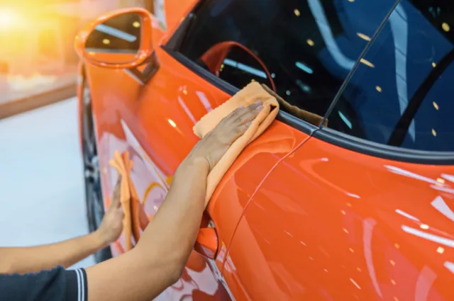 Dlaczego warto zdecydować się na powłokę ceramiczną na auto?