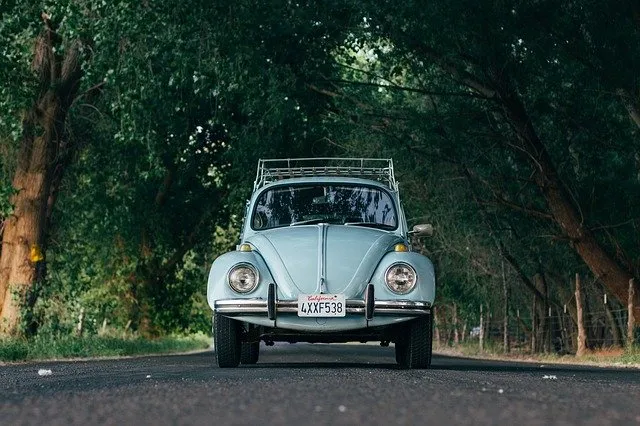 Czy małe auto do miasta może służyć do wakacyjnych podróży na dalsze odległości?